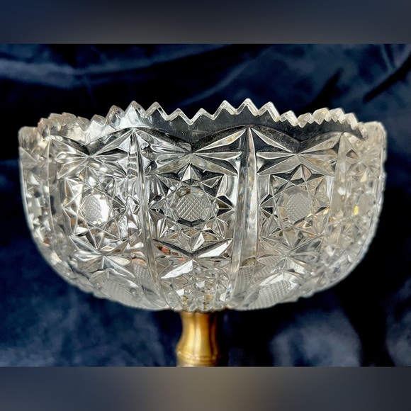 Vintage Hollywood Regency Style Cut Crystal Compote with Ornate Brass Pedestal - Picture 2 of 8